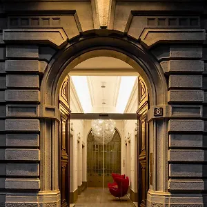 Palazzo Segreti 4* Milaan